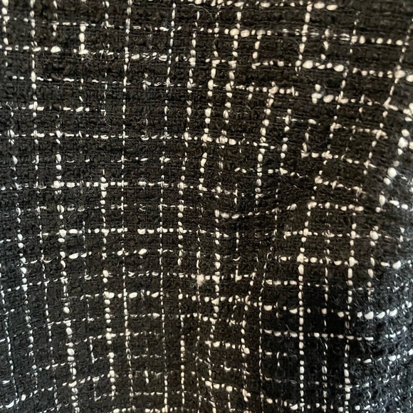 Zara tweed frayed textured half sleeves black and white top. Size X- Small - Picture 6 of 10